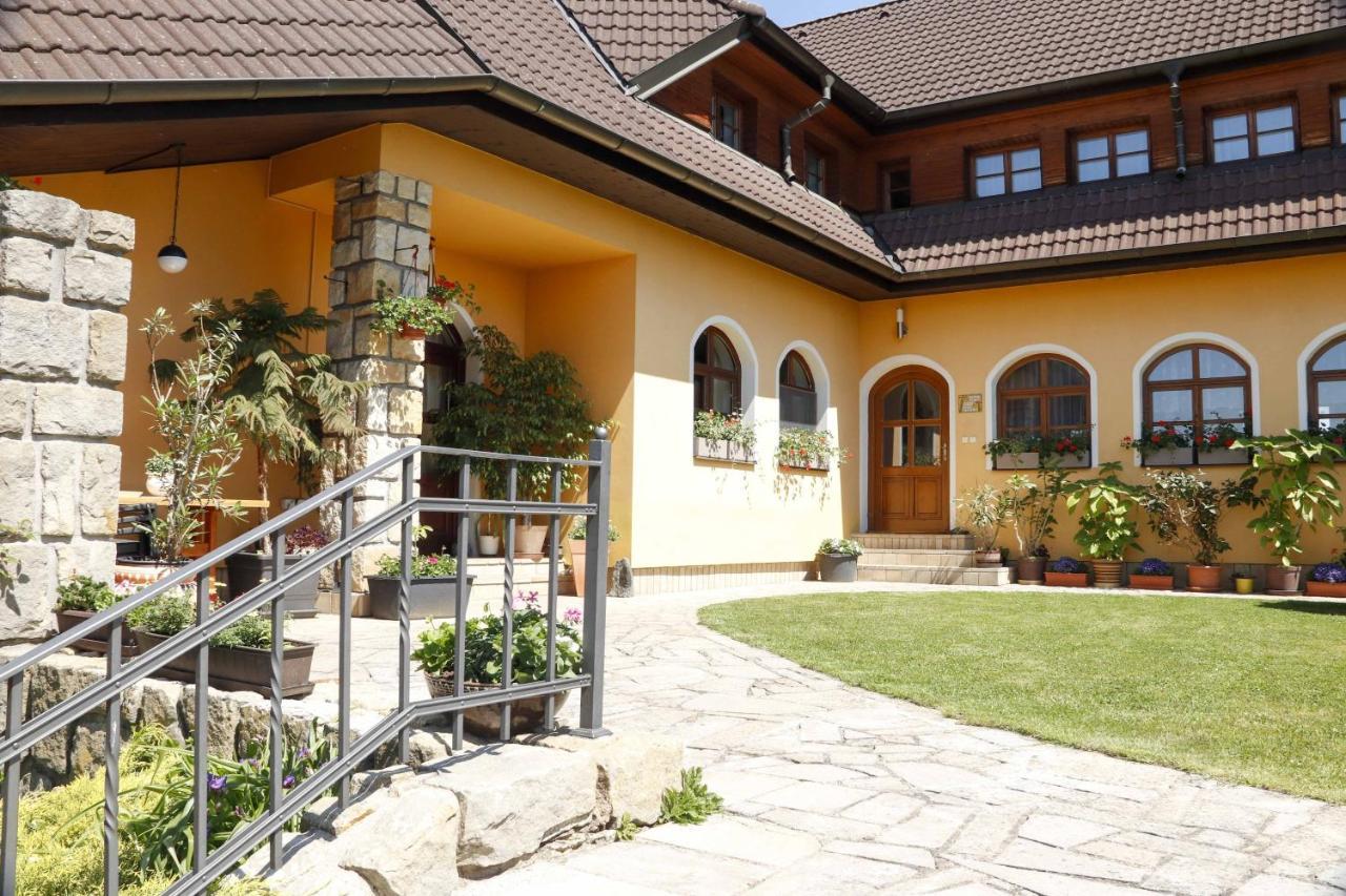 apartmán u Vágnera Dvůr Králové nad Labem Kültér fotó